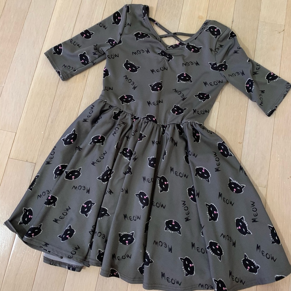 Dot Dot Smile cat dress